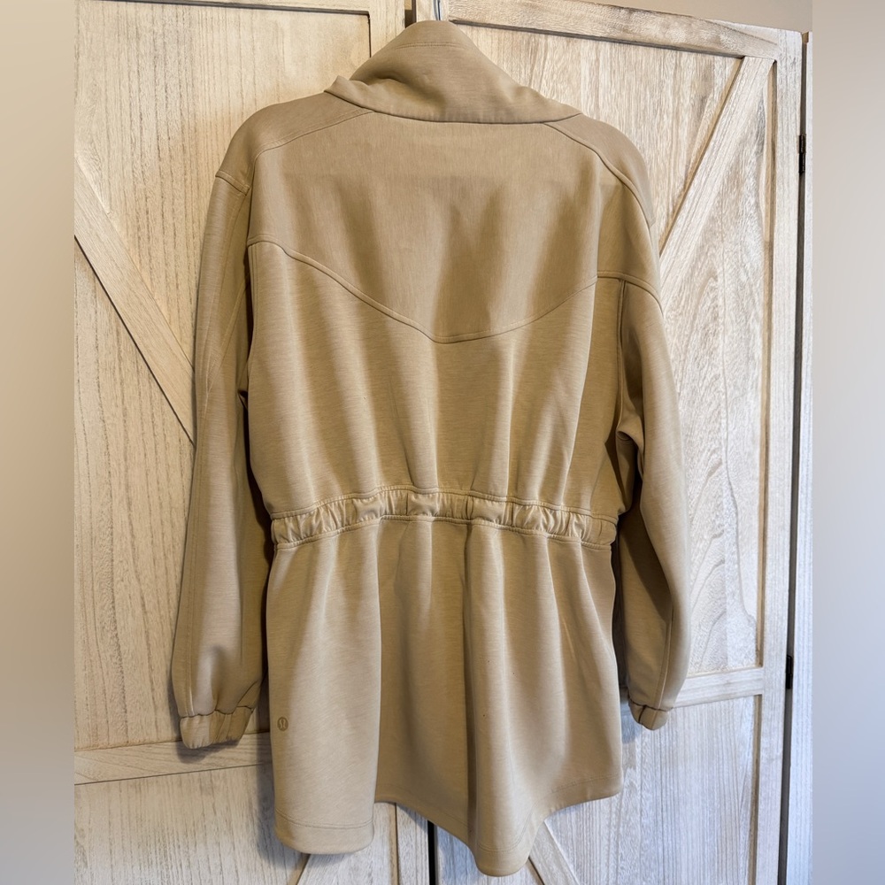 Lululemon Tan Cinch-Waist Softstreme Jacket | 12 - Picture 2 of 4